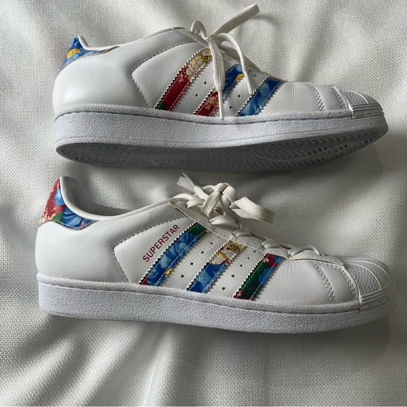 Adidas Superstar Multicolor Stripe Sneaker, White with Flower Stripes Size 6.5 - Picture 1 of 9